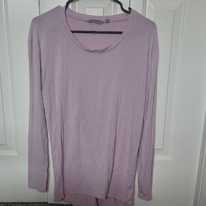 Athleta Lightweight Soft Pink Long Sleeved T Shirt Size Small